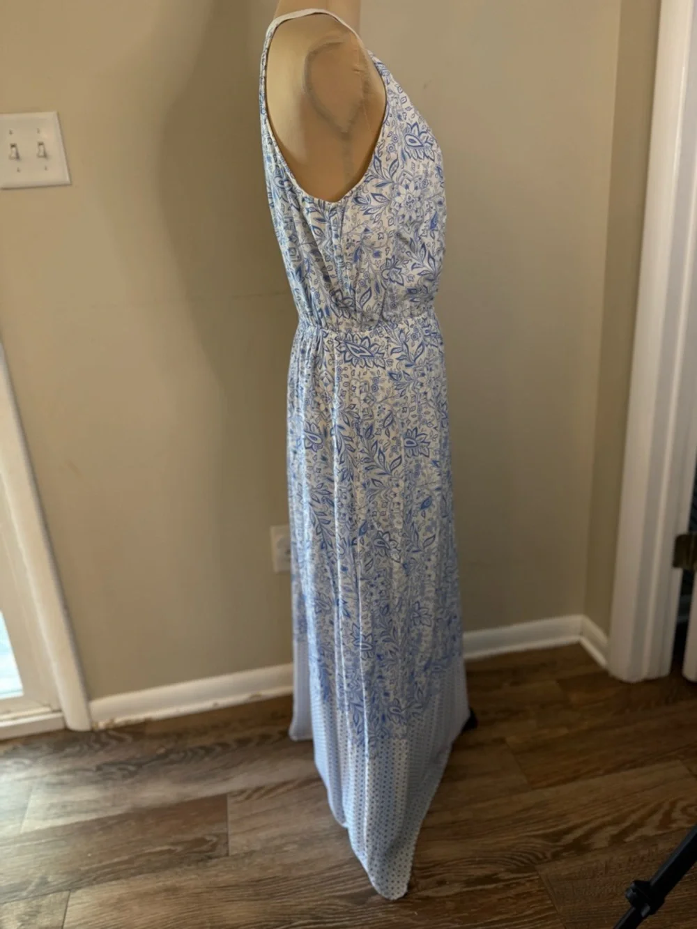 Old Navy floral paisley sleeveless maxi sundress blue & white SZ LG - Picture 3 of 14